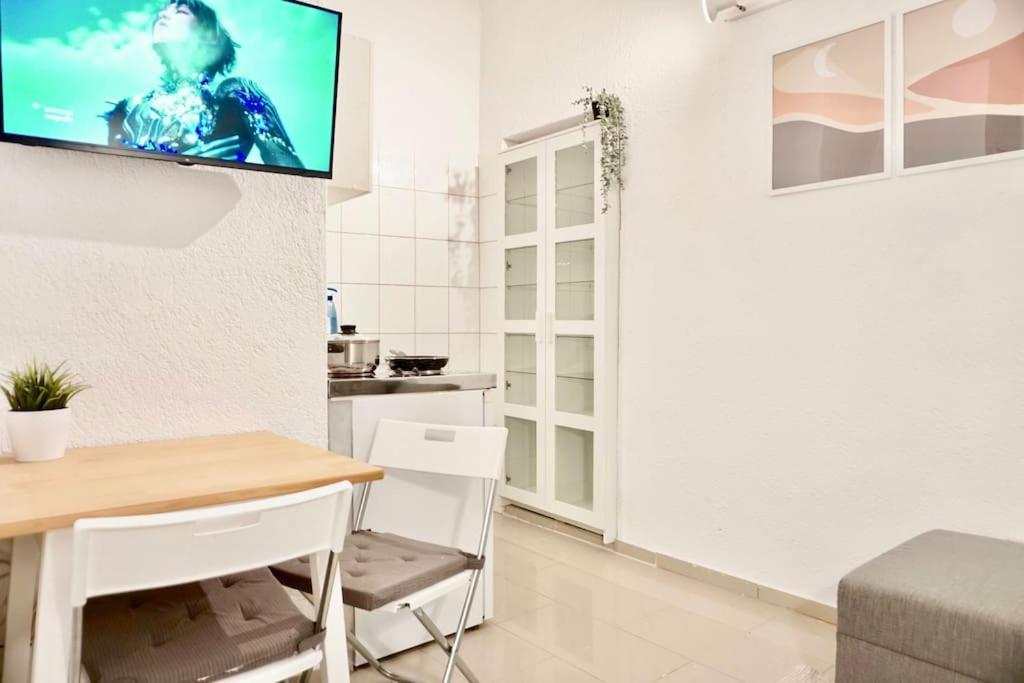 Gemutliches Kleines Studio-Apartment In Top Lage Nahe Karlsruhe Innenstadt Mit Klimaanlage Eksteriør bilde