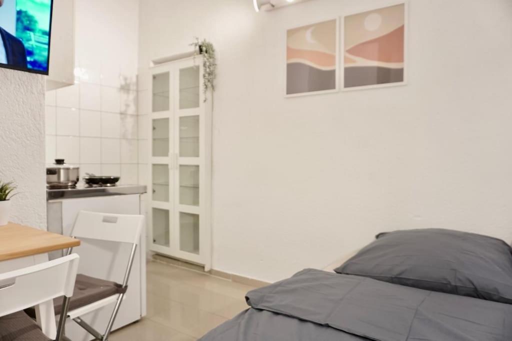 Gemutliches Kleines Studio-Apartment In Top Lage Nahe Karlsruhe Innenstadt Mit Klimaanlage Eksteriør bilde